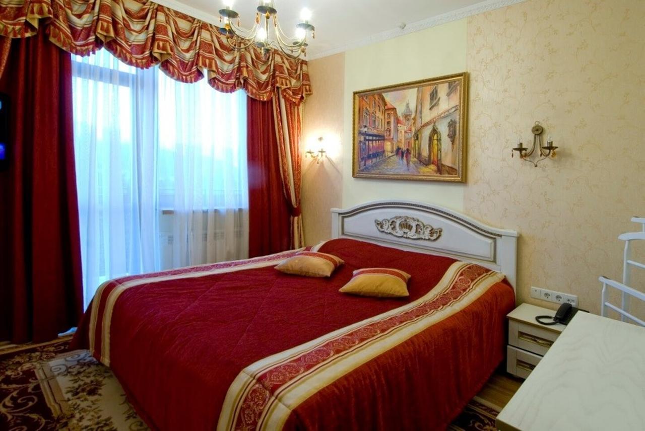 Karpaty Hotel Yaremche Exterior foto
