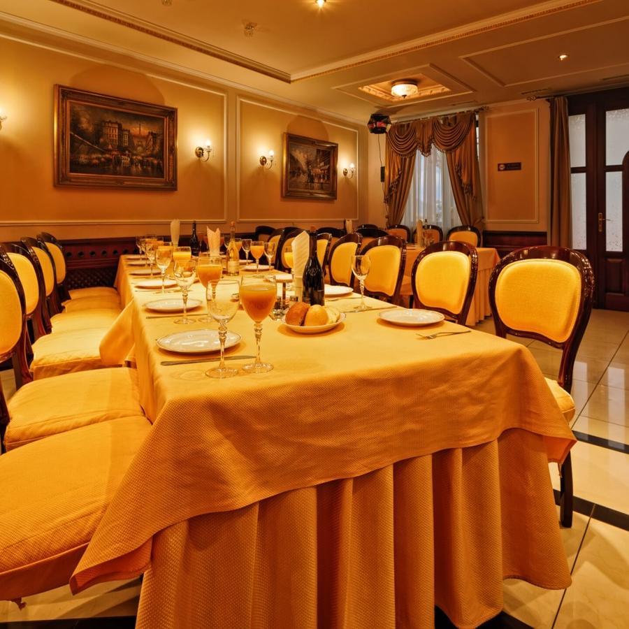 Karpaty Hotel Yaremche Exterior foto