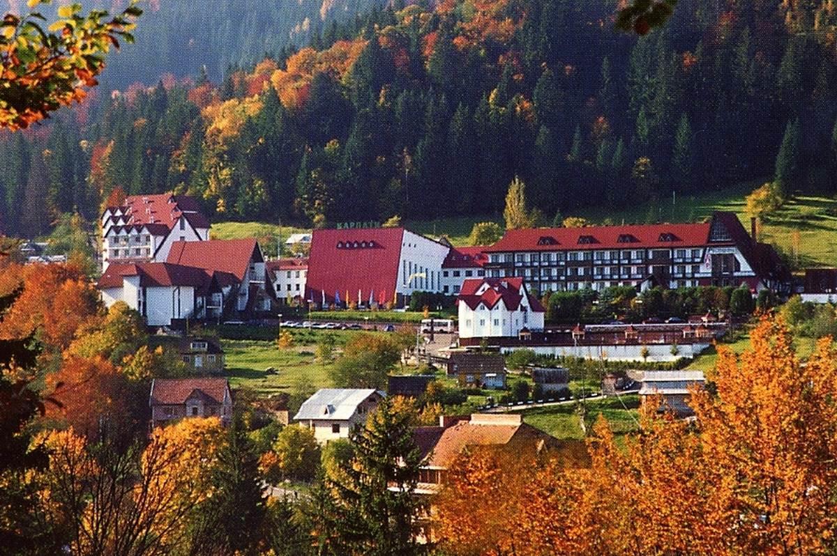 Karpaty Hotel Yaremche Exterior foto